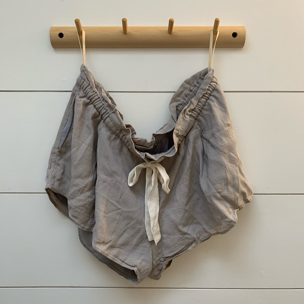 Wilfred Shorts Crepe material